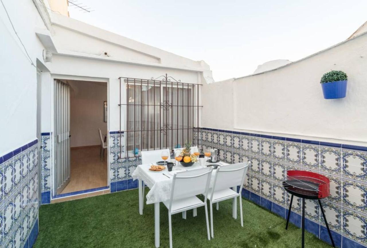 Apartamentos Bolsa Larios Малага Экстерьер фото